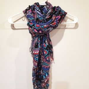 Vera Bradley soft-fringe scarf